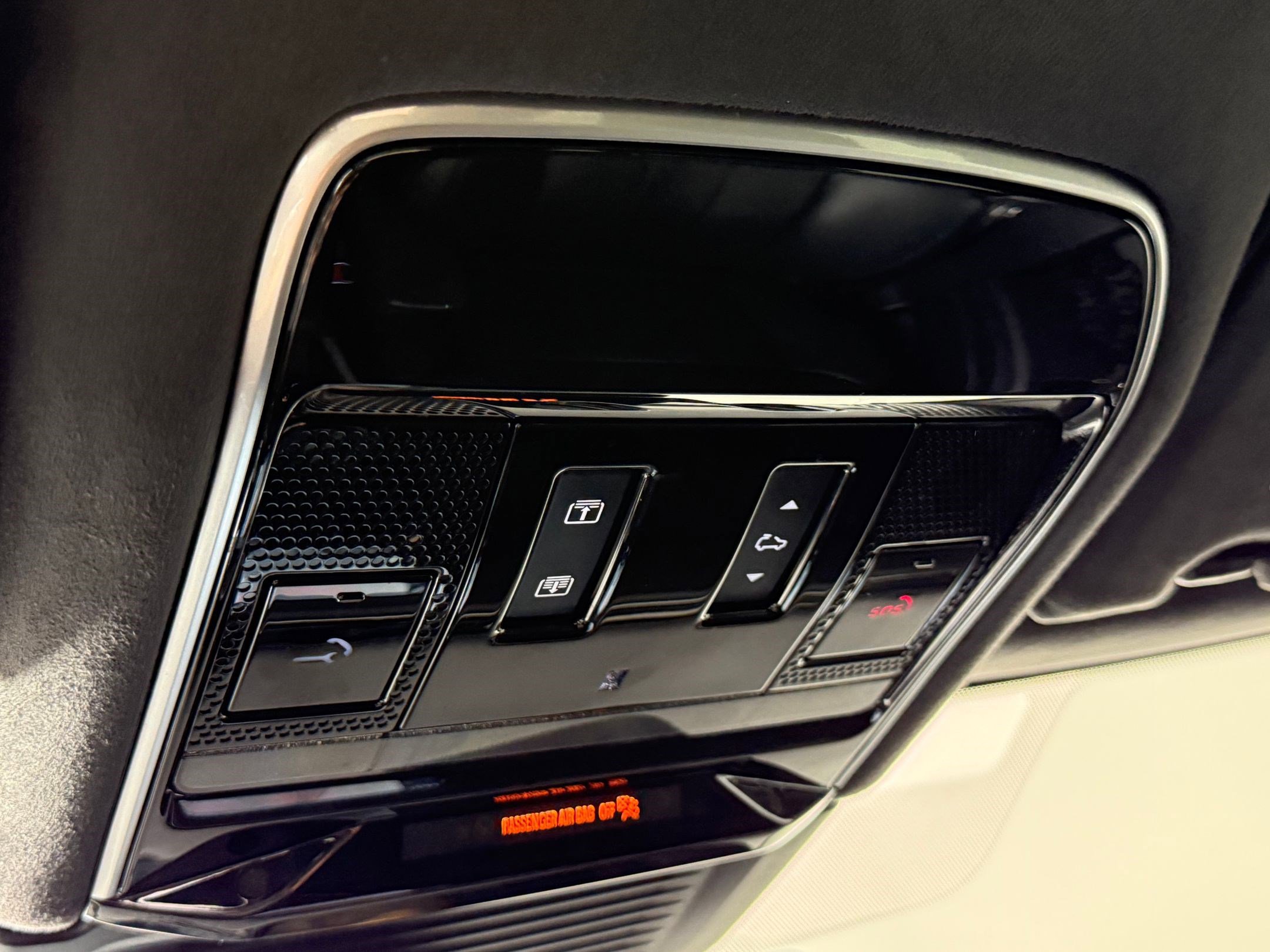 Used 2023 Land Rover Range Rover Sport First Edition image 25