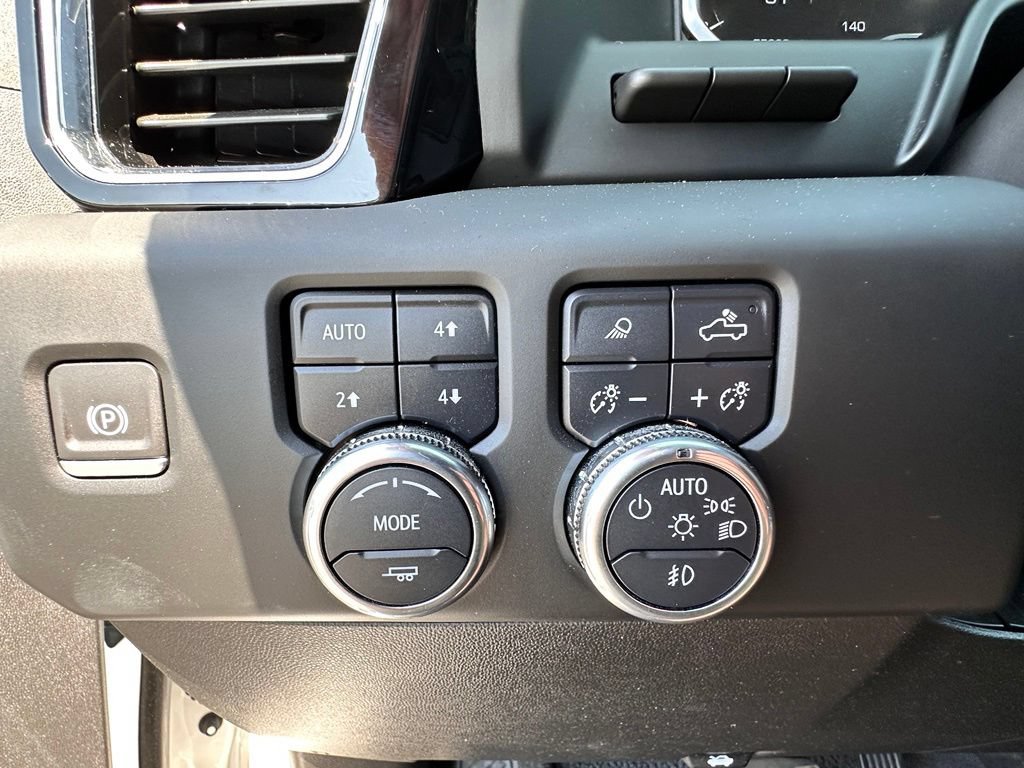 Certified 2024 GMC Sierra 1500 Denali w/ Denali Reserve Package AWD/4WD image 36