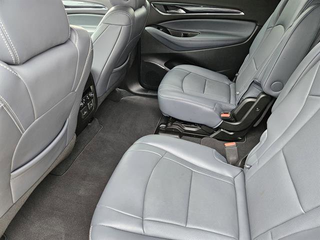 Used 2024 Buick Enclave Premium image 18
