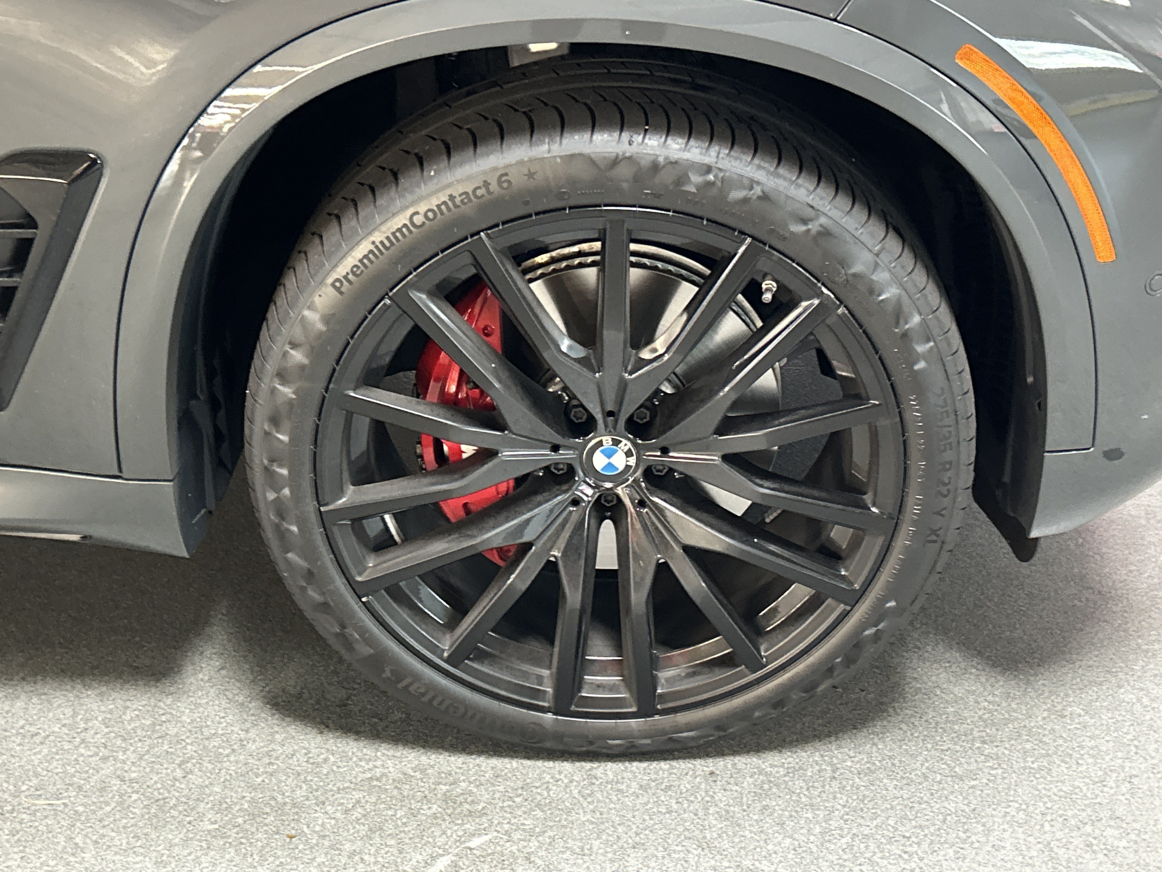 Used 2026 BMW X5 sDrive40i w/ Executive Package RWD image 13