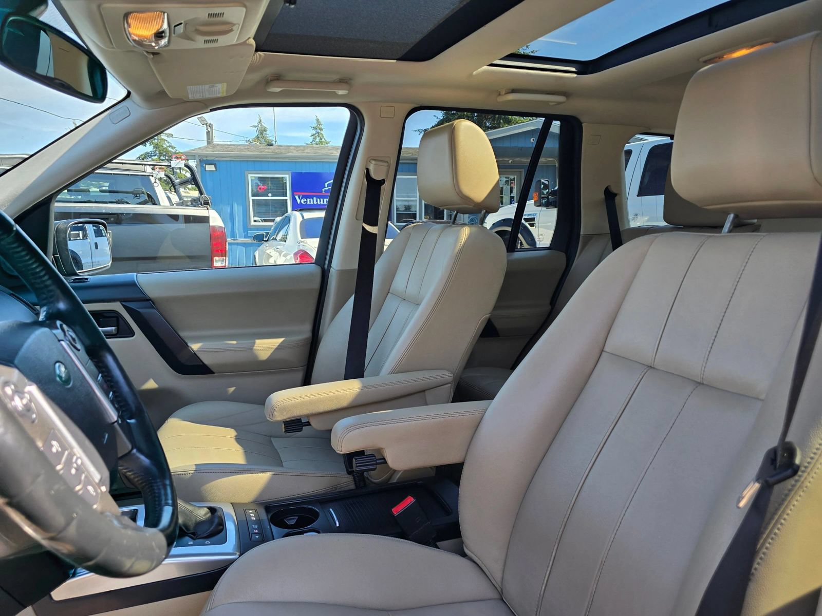 Used 2014 Land Rover LR2 HSE AWD/4WD image 21
