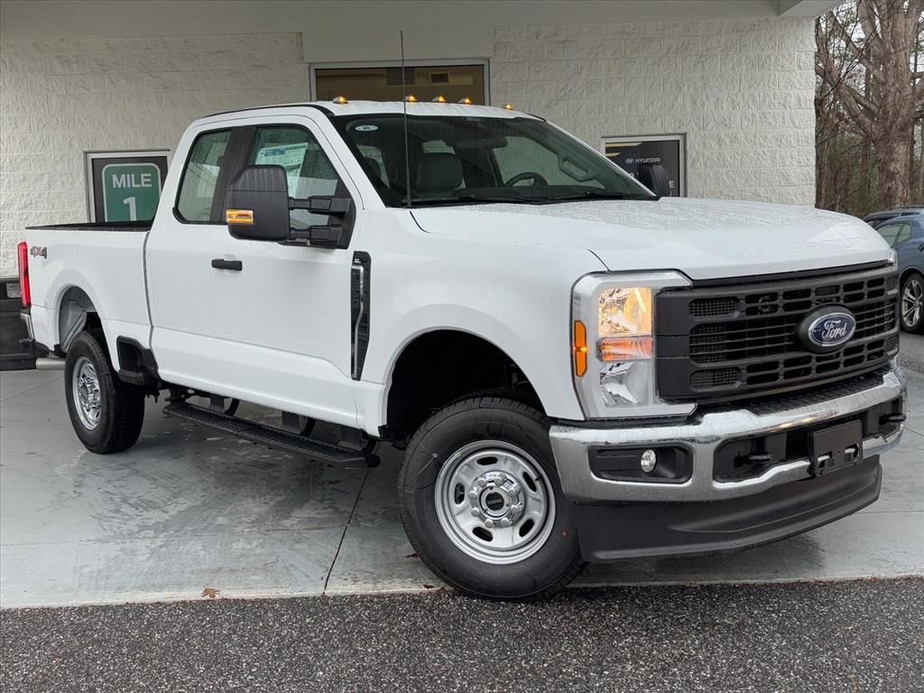 New 2026 Ford F250 XL w/ XL Chrome Package