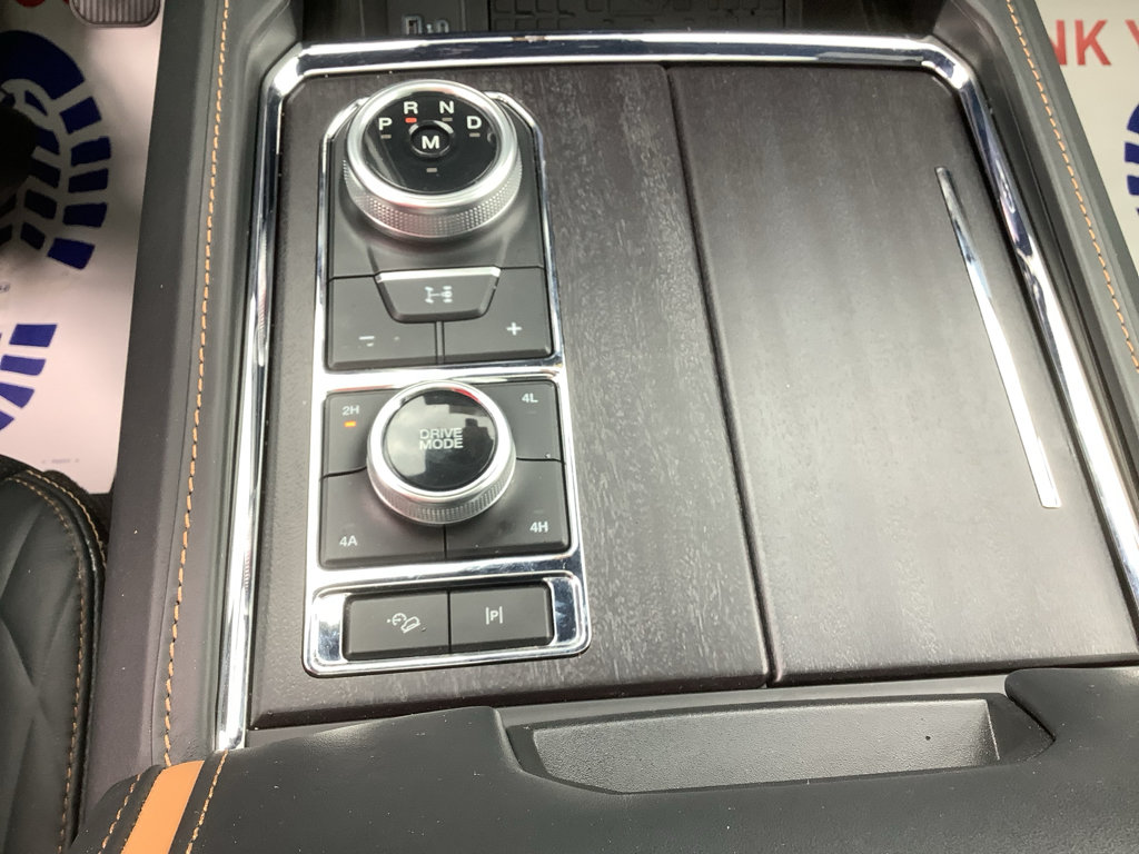 Used 2023 Ford Expedition Platinum AWD/4WD image 23