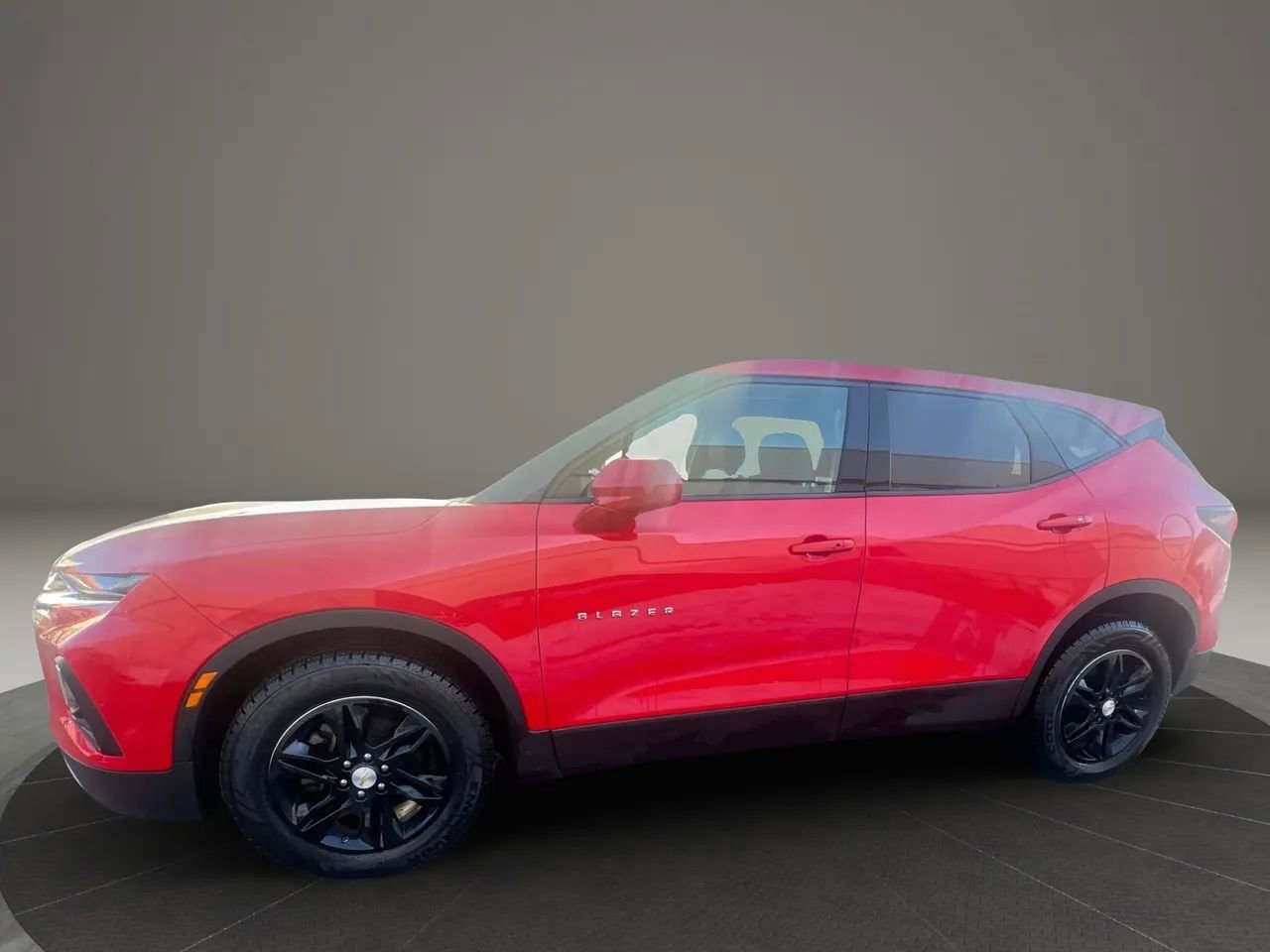 Used 2019 Chevrolet Blazer LT image 8