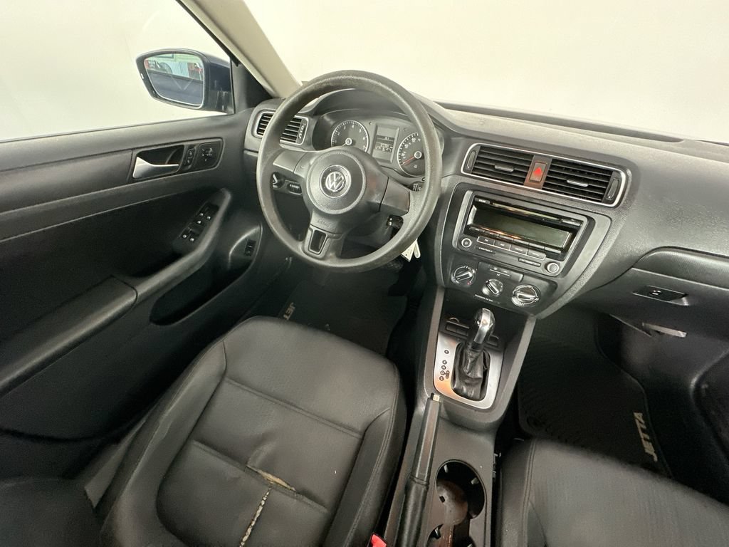 Used 2012 Volkswagen Jetta SE FWD image 9