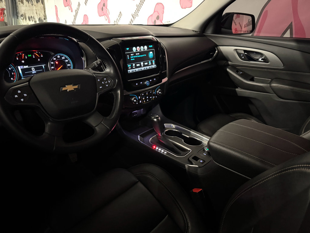 Used 2019 Chevrolet Traverse LT image 18