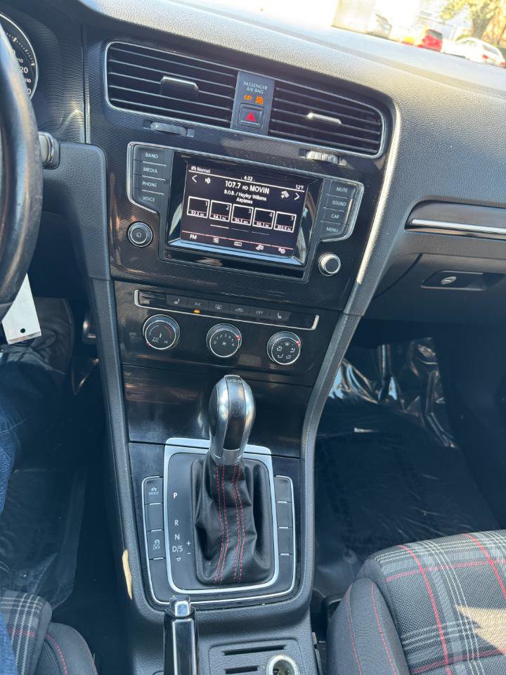 Used 2015 Volkswagen GTI S image 19