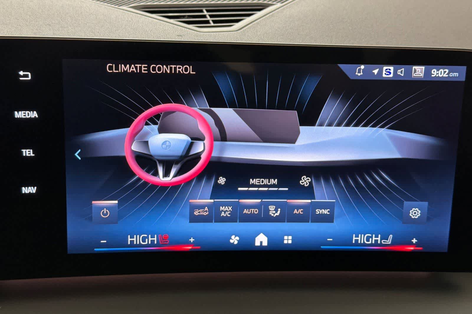 Used 2025 BMW 228i xDrive w/ Premium Package image 19