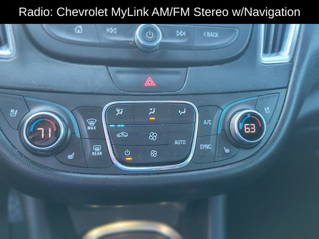 Used 2018 Chevrolet Malibu Premier w/ Premier Sun and Wheel Package image 17