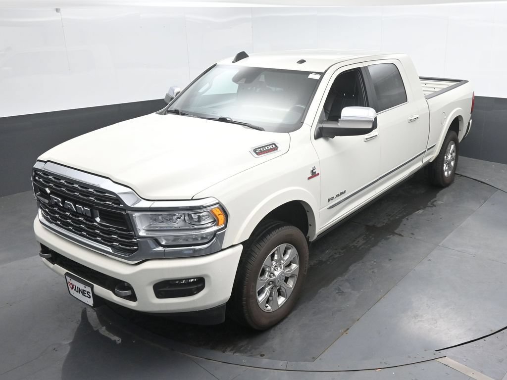 Used 2022 RAM 2500 Limited AWD/4WD image 37