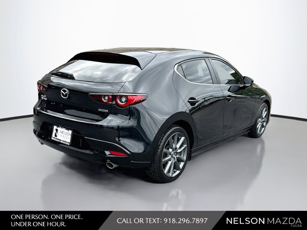 Used 2022 MAZDA MAZDA3 s FWD image 7