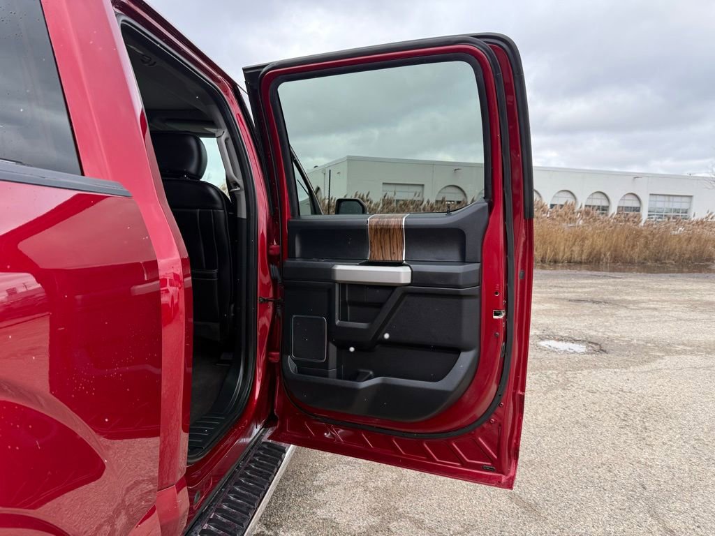 Used 2018 Ford F150 Lariat w/ Equipment Group 502A Luxury image 25