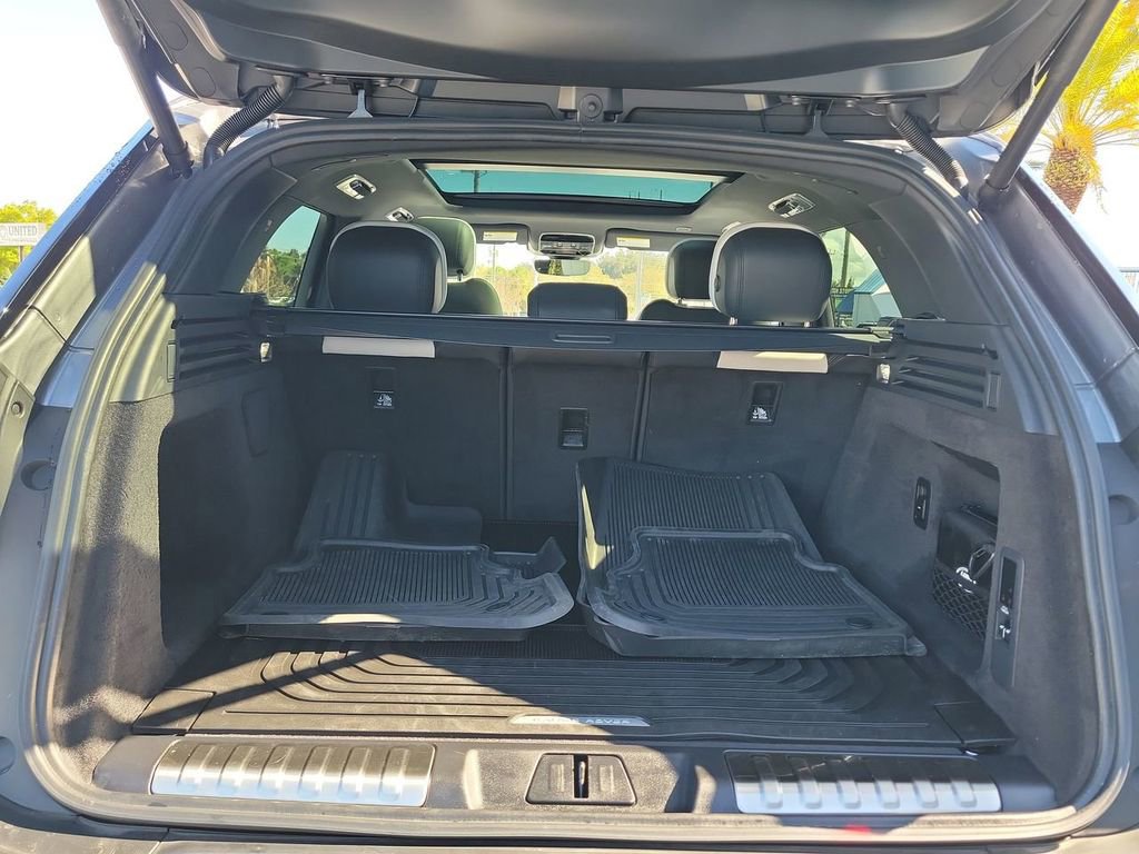 Certified 2025 Land Rover Range Rover Sport Dynamic SE image 11