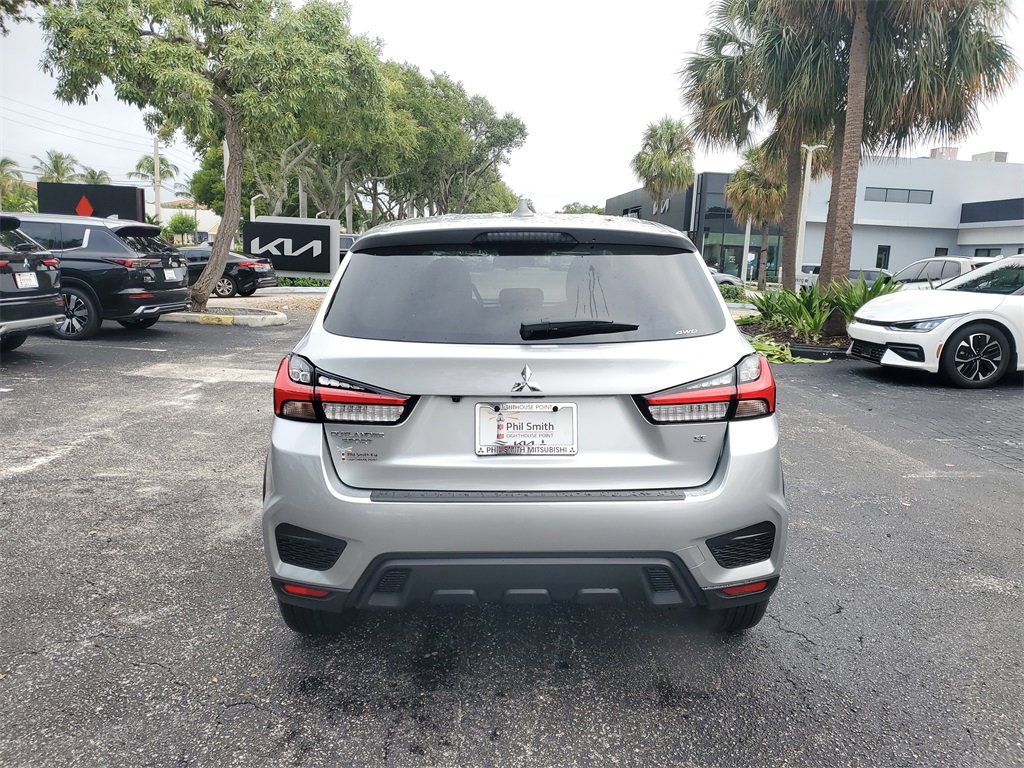 New 2025 Mitsubishi Outlander Sport SE image 5