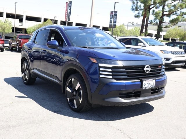 Used 2025 Nissan Kicks SR