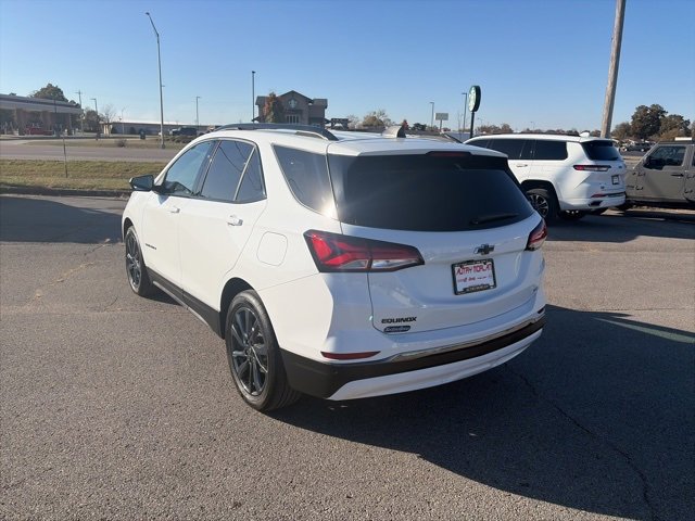 Used 2022 Chevrolet Equinox RS image 4