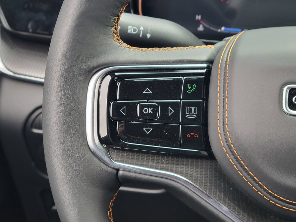 New 2026 Jeep Grand Wagoneer Summit AWD/4WD image 5
