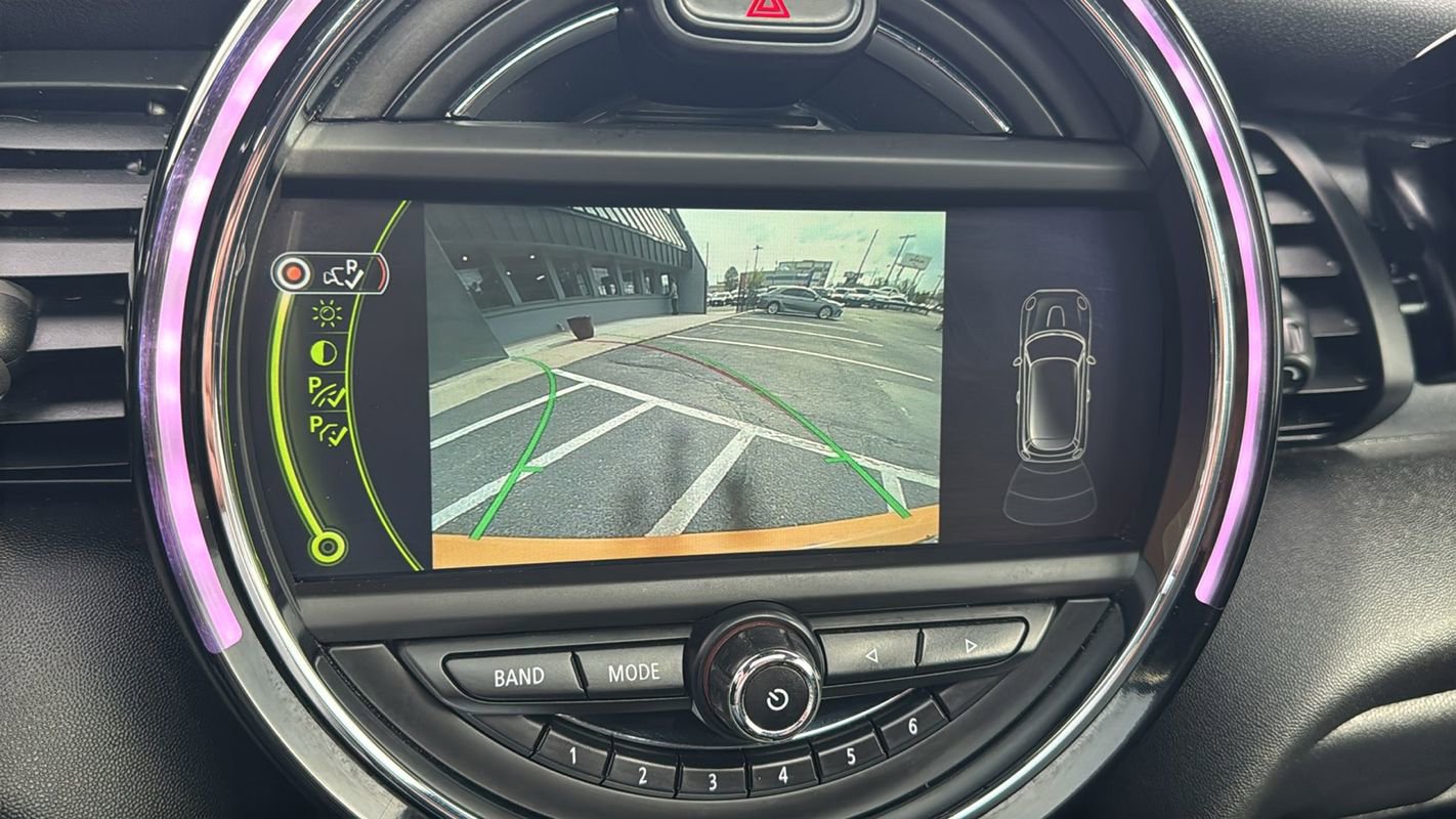 Used 2015 MINI Cooper 2-Door Hardtop FWD image 24