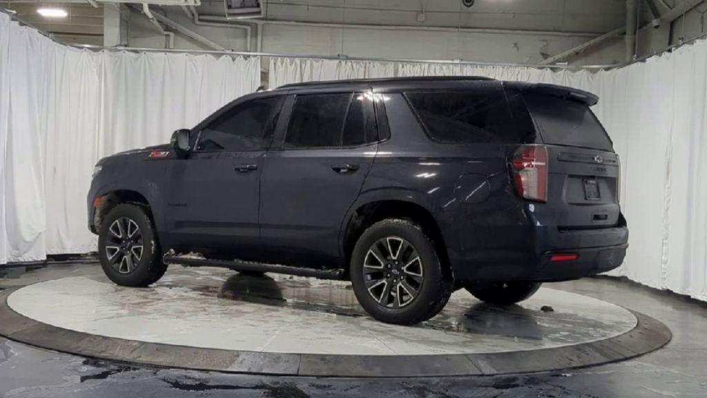 Used 2023 Chevrolet Tahoe Z71 w/ Luxury Package image 8