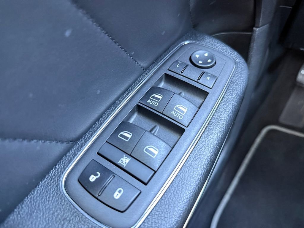 Used 2023 Dodge Charger SRT Hellcat w/ Harman/Kardon Audio Group RWD image 25