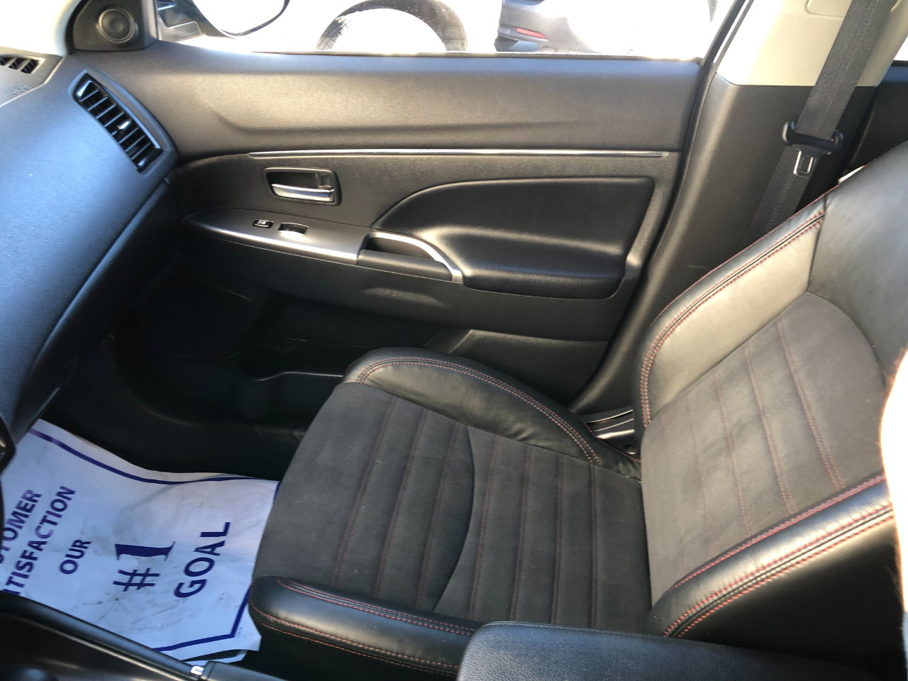 Used 2024 Mitsubishi Outlander Sport AWD image 24