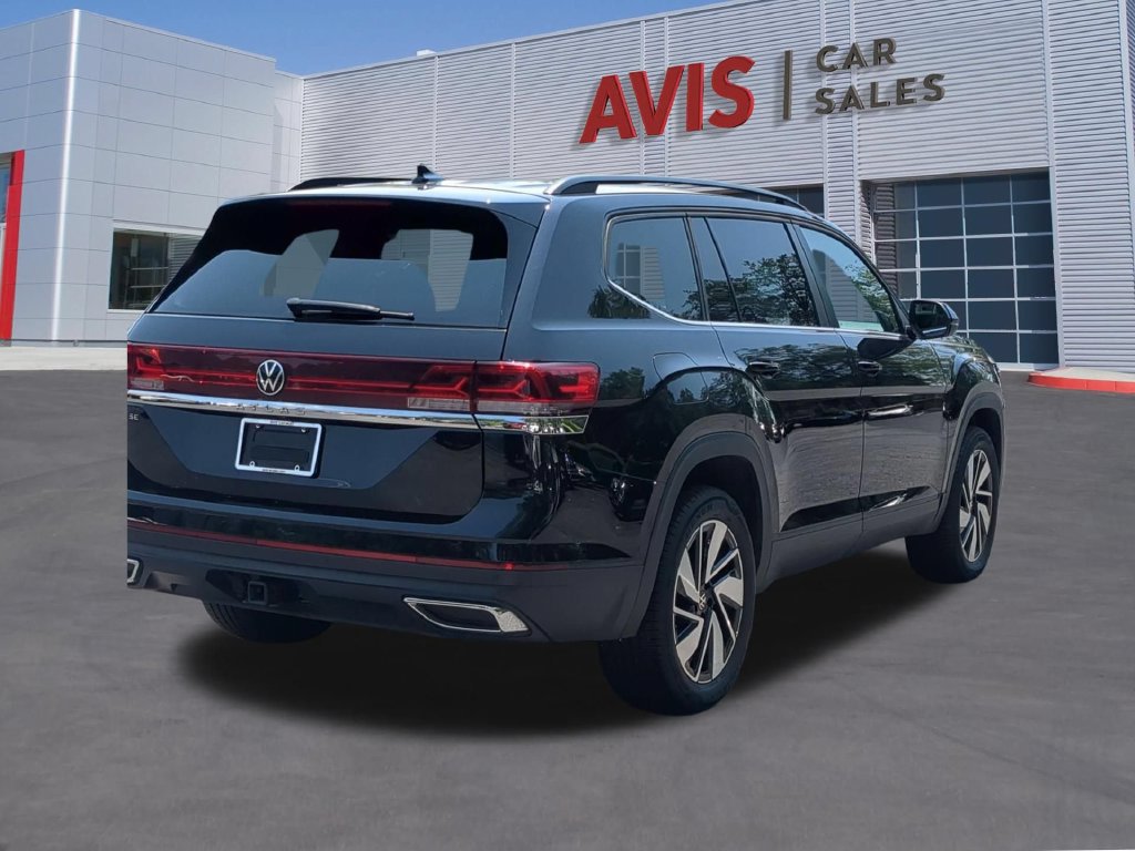 Used 2025 Volkswagen Atlas SE FWD image 5