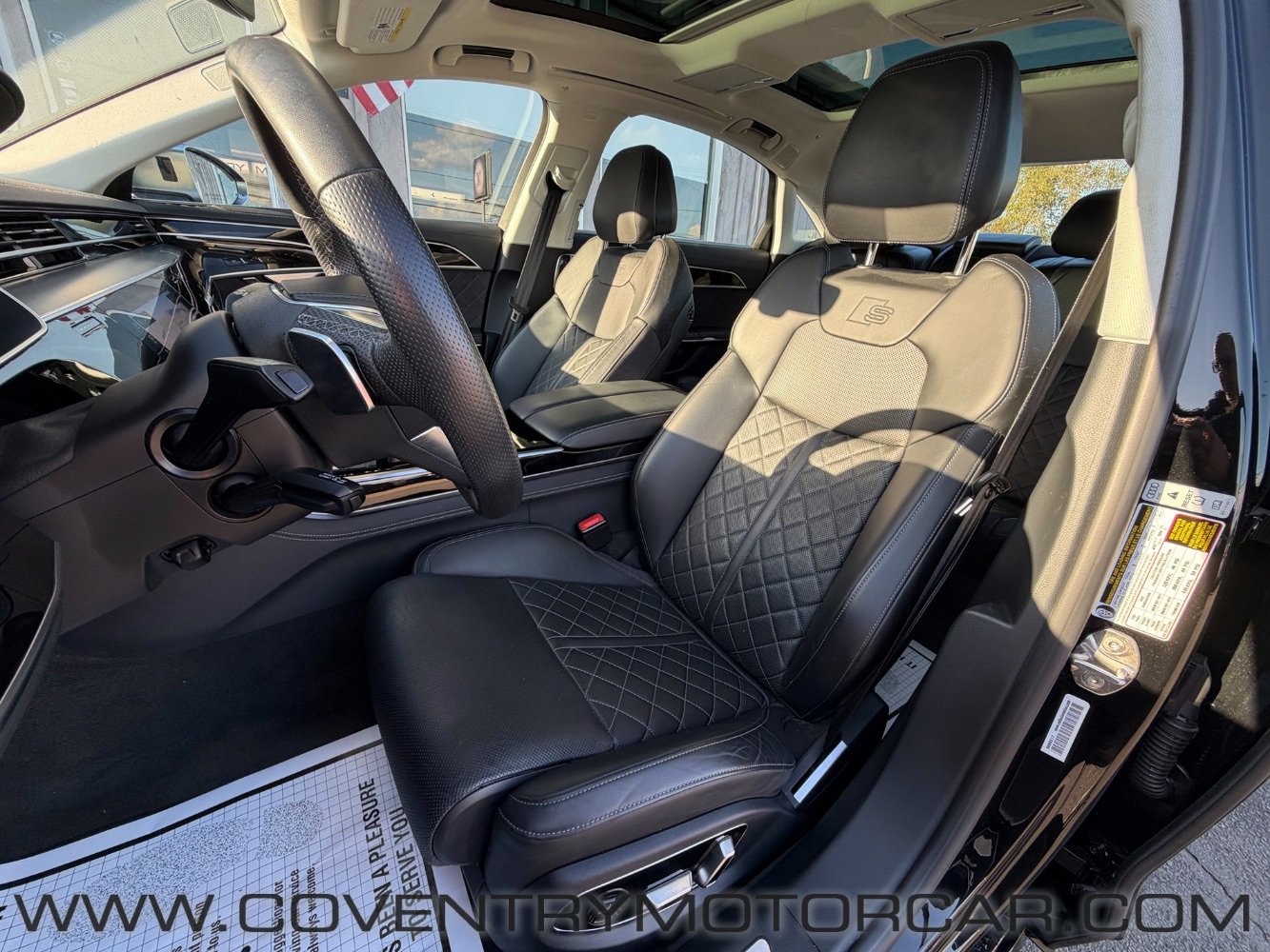 Used 2023 Audi S8 w/ S8 Executive Package AWD/4WD image 35
