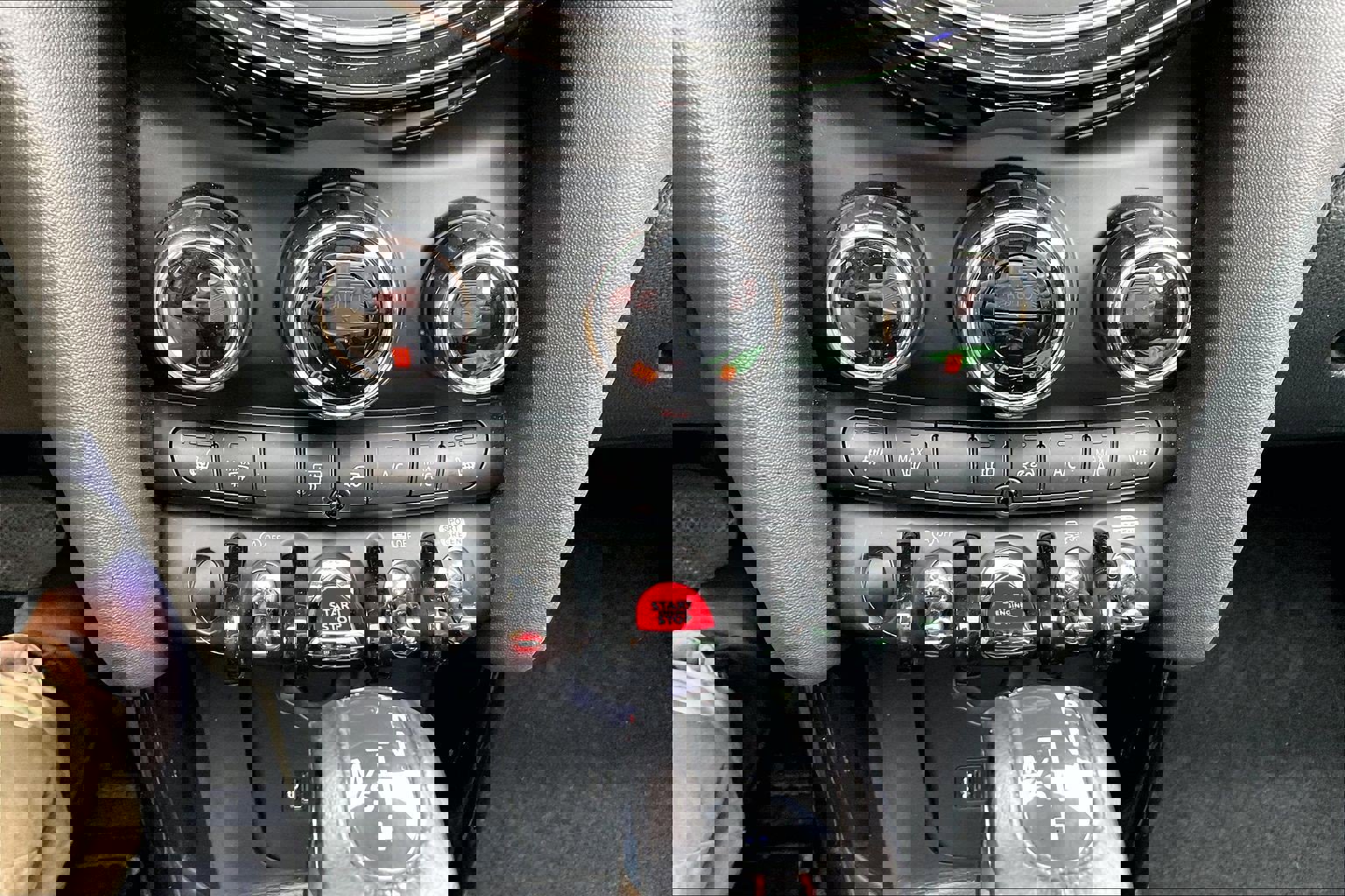 Used 2019 MINI Cooper S image 31