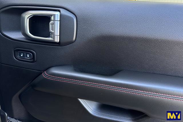 Used 2025 Jeep Wrangler Rubicon w/ Safety Group image 20