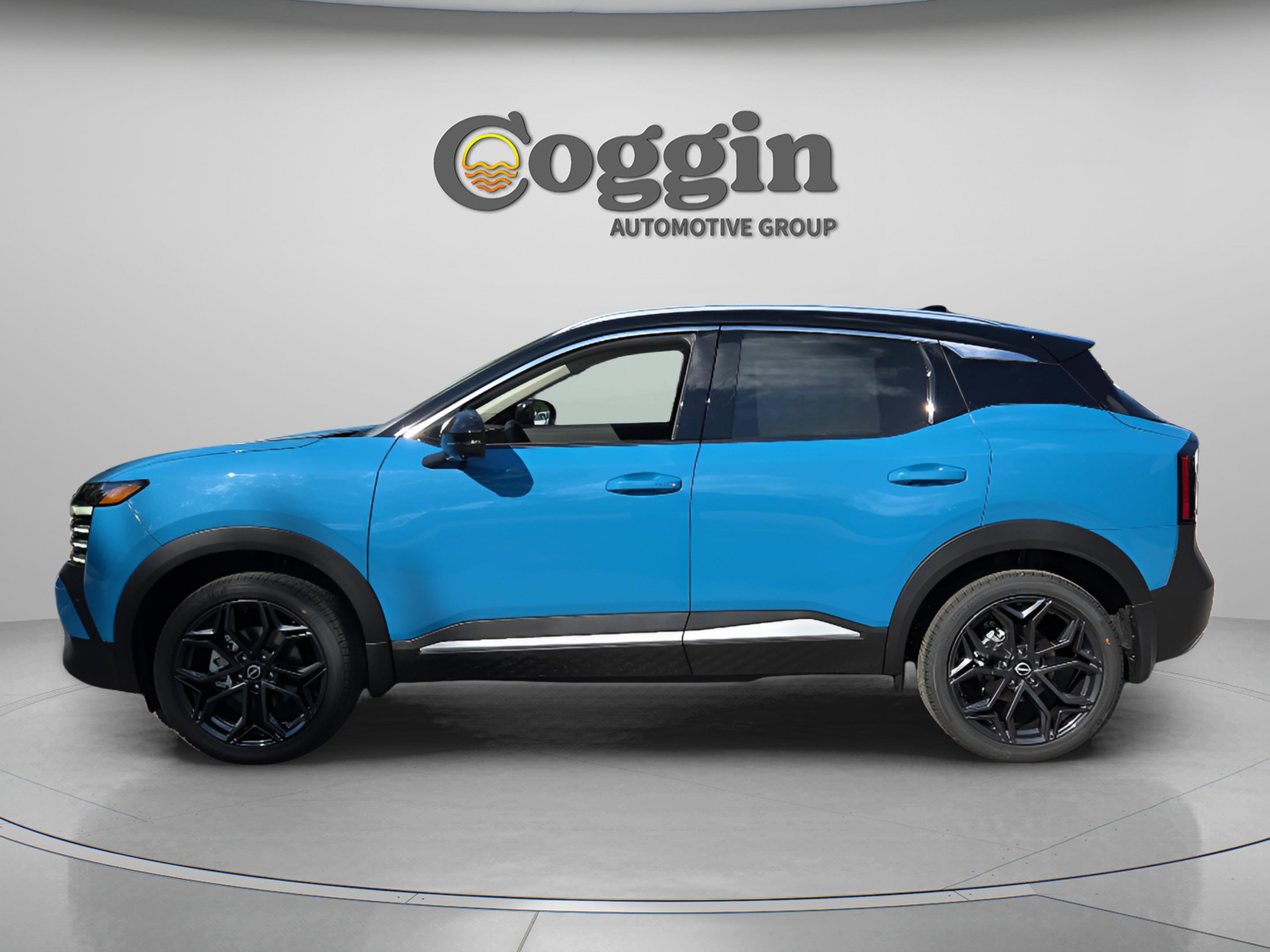 New 2026 Nissan Kicks SR w/ SR Premium Package AWD/4WD image 2