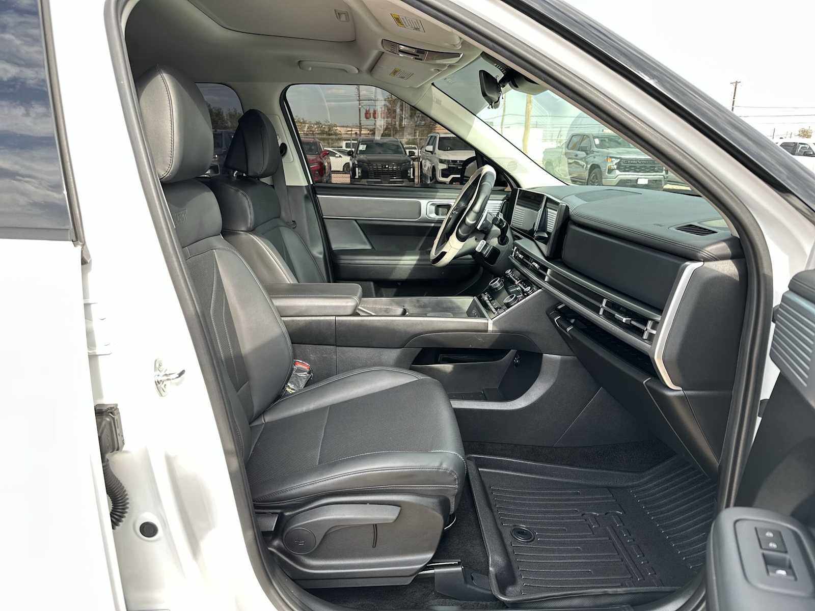 Used 2025 Hyundai Santa Fe XRT AWD/4WD image 22