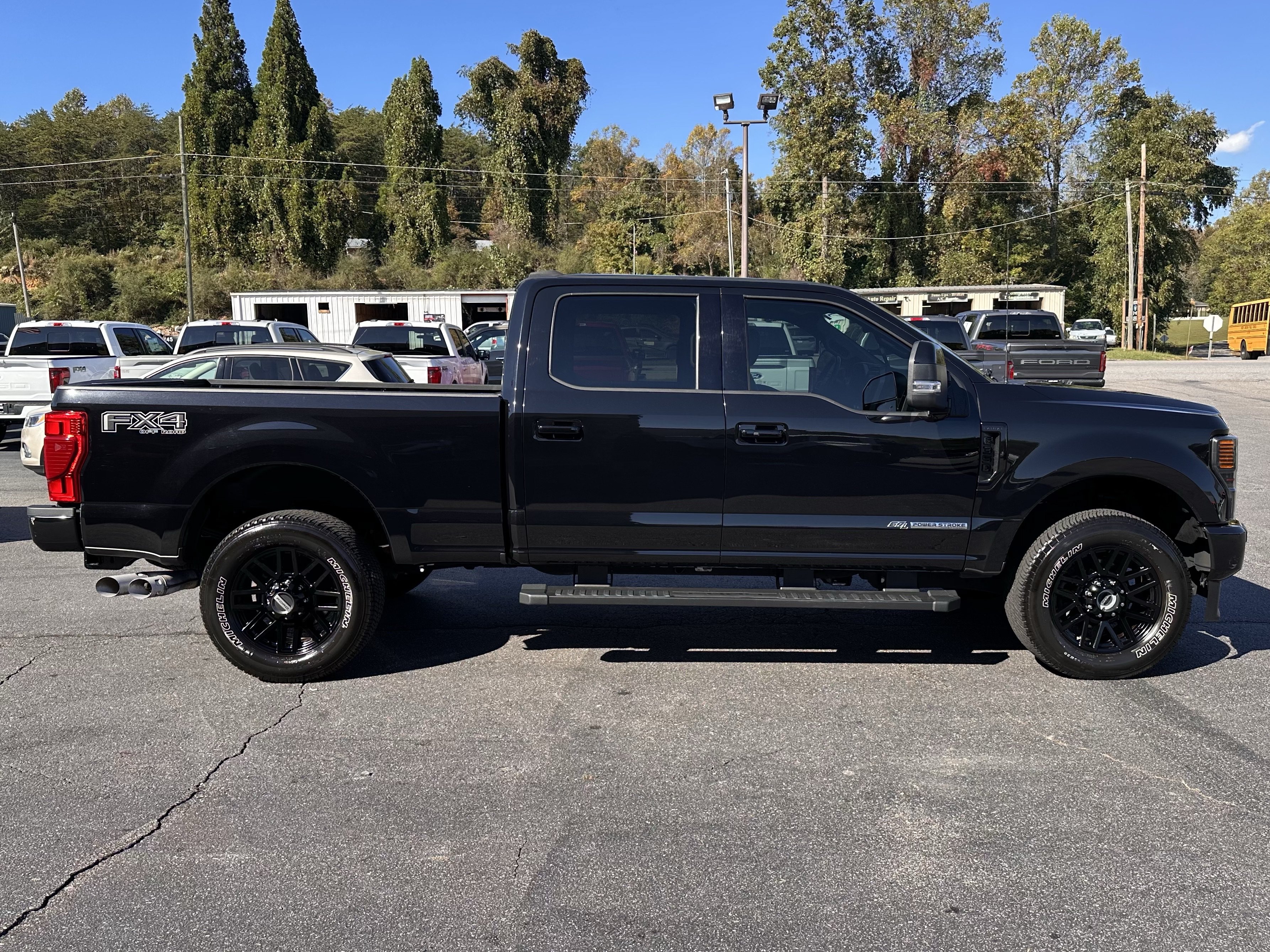 Certified 2022 Ford F350 Lariat w/ Lariat Ultimate Package AWD/4WD image 5