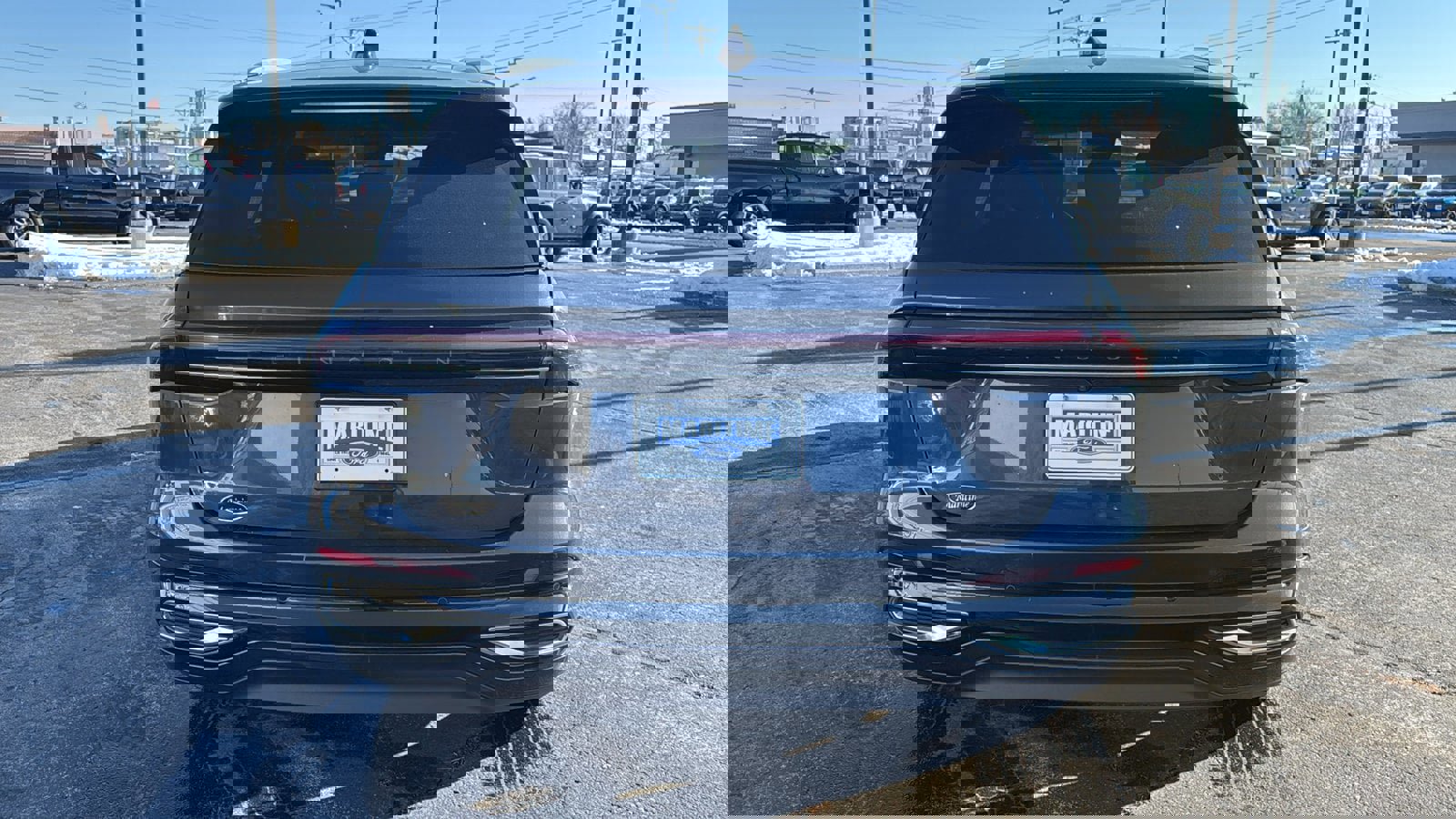 Used 2024 Lincoln Nautilus Reserve w/ Equipment Group 202A image 5