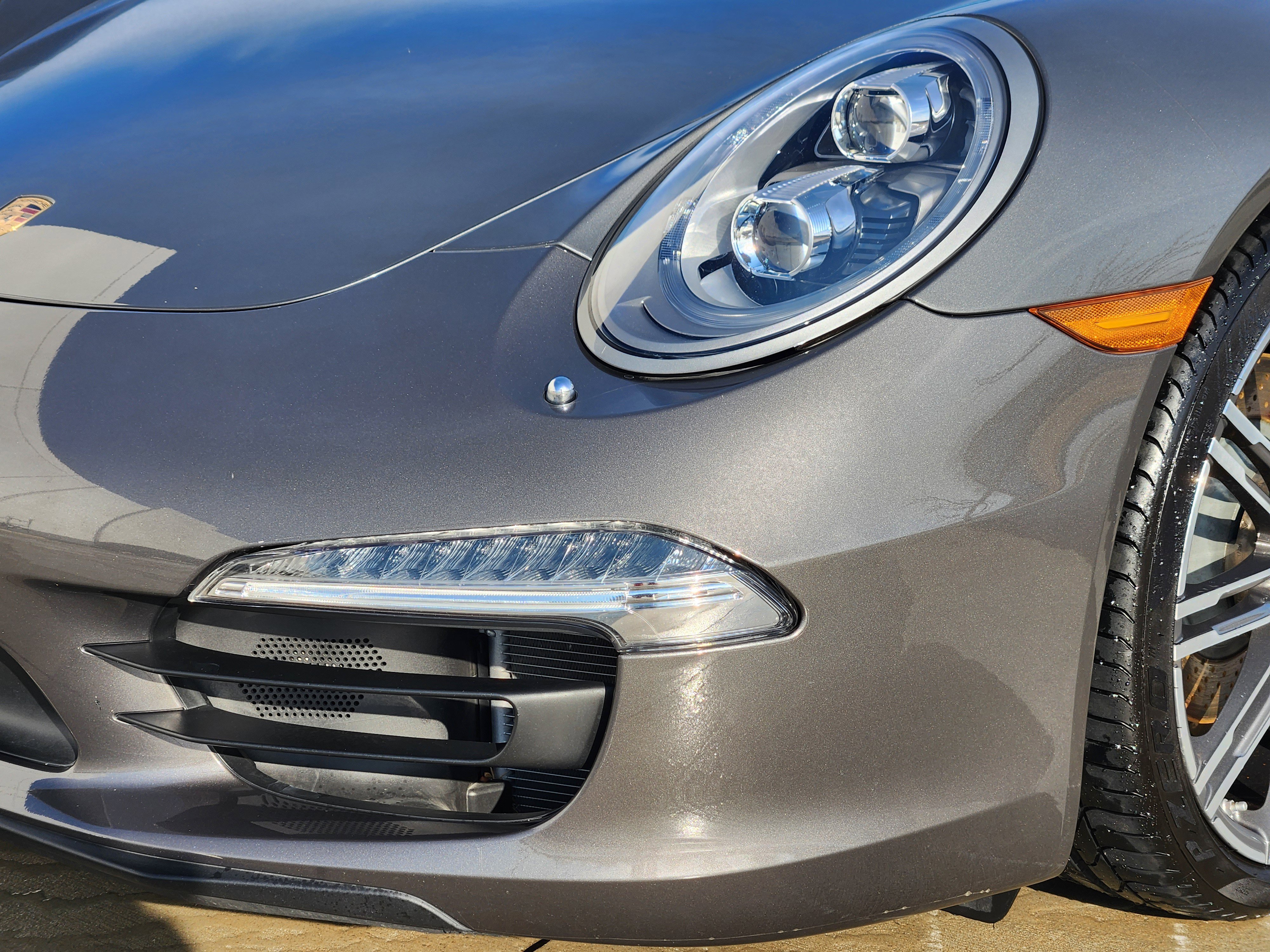 Used 2015 Porsche 911 Carrera 4S image 8