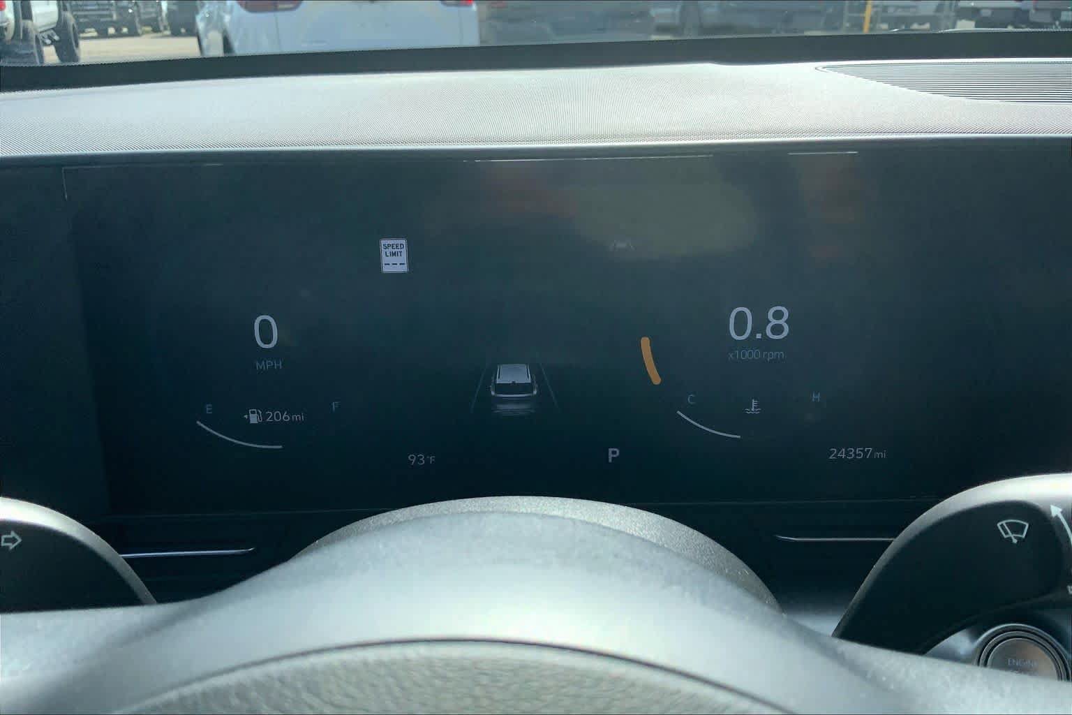 Used 2024 Hyundai Kona Limited FWD image 25