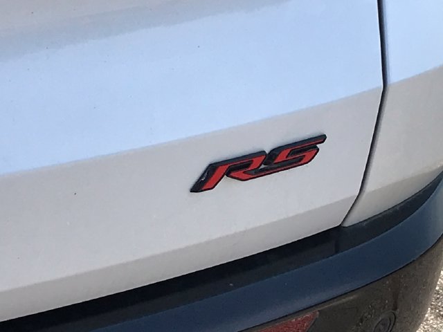 Certified 2024 Chevrolet Traverse RS FWD image 32