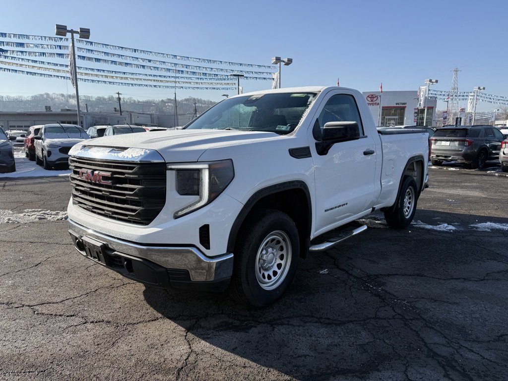 Used 2023 GMC Sierra 1500 Pro w/ Pro Value Package image 4
