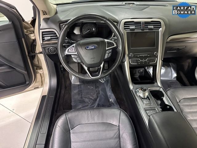 Used 2017 Ford Fusion Energi SE FWD image 15