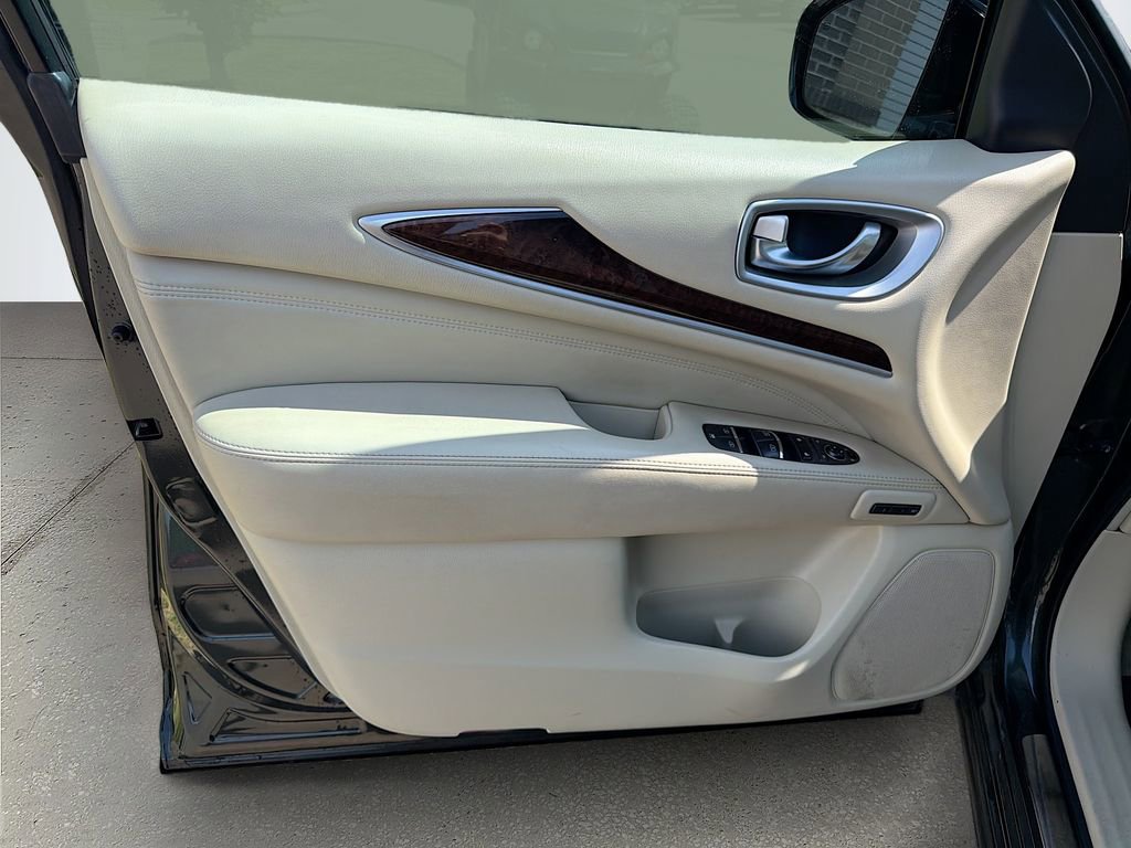 Used 2013 INFINITI JX35 FWD w/ Premium Pkg image 25