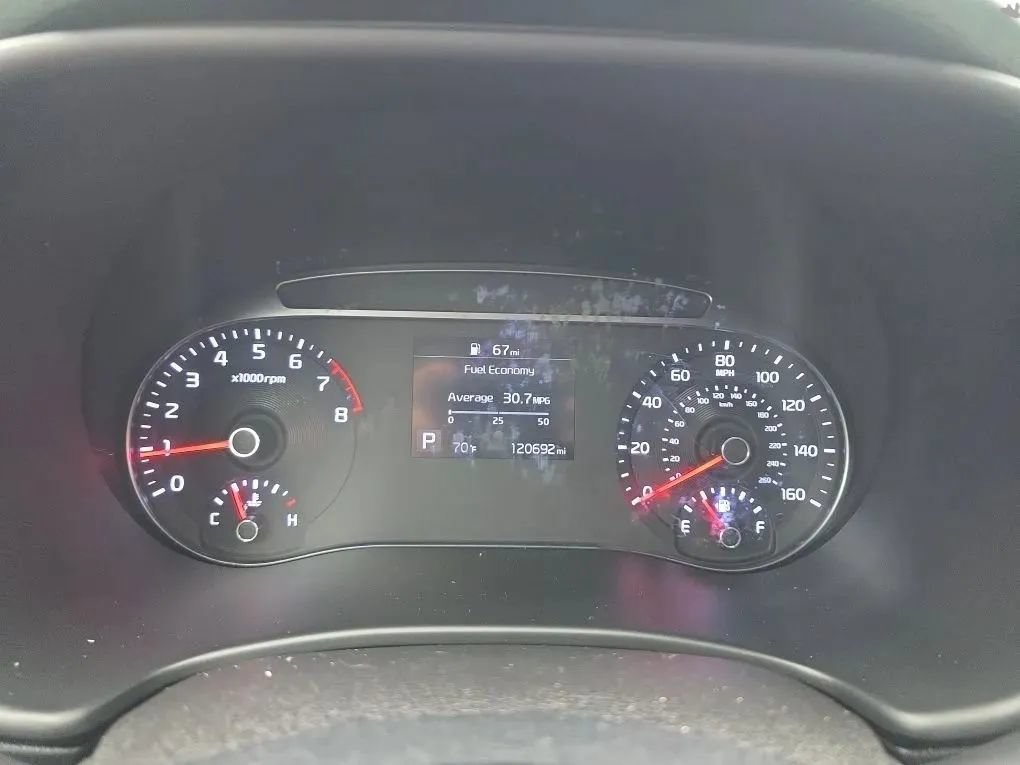 Used 2022 Kia Soul GT-Line FWD image 19