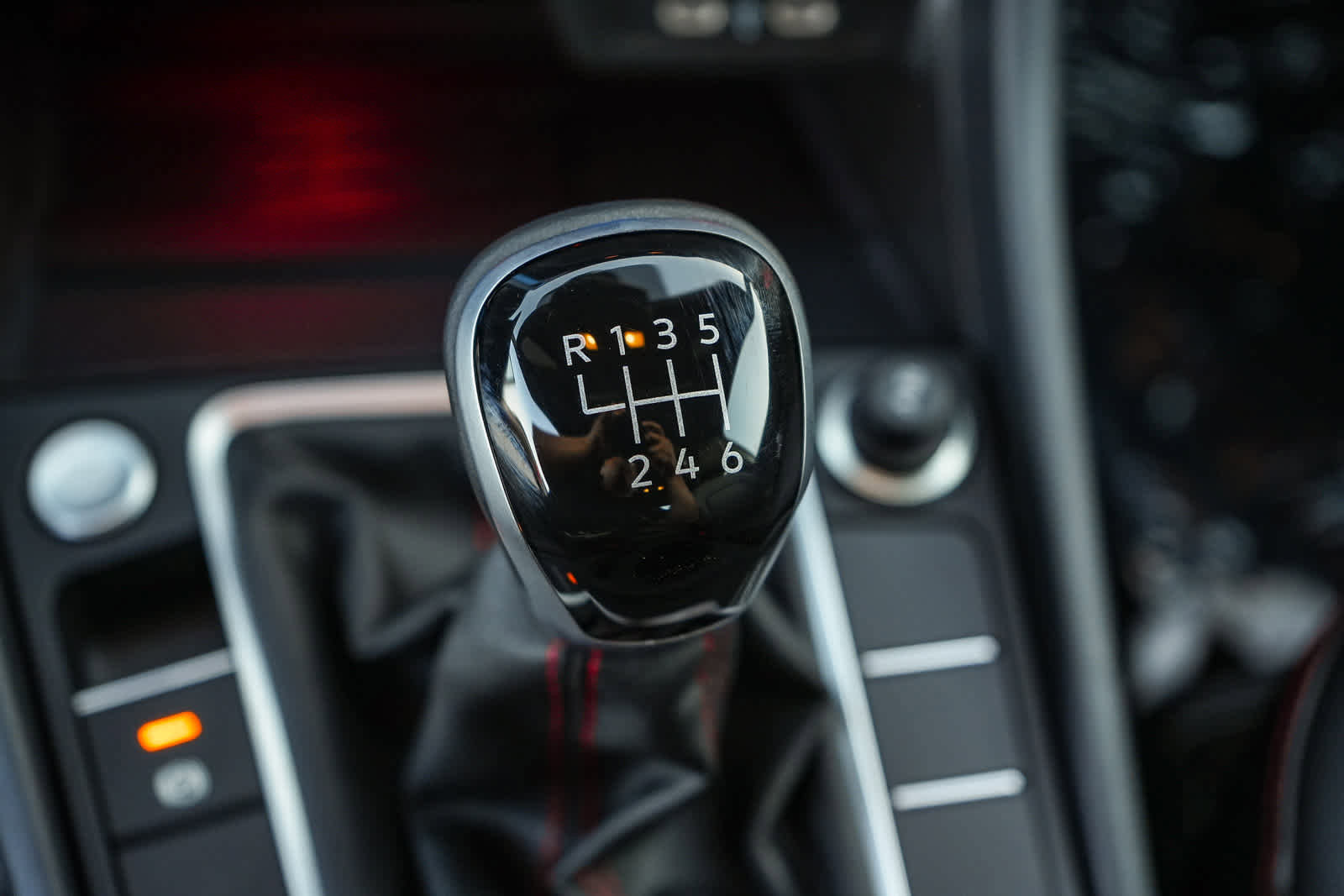 New 2026 Volkswagen Jetta GLI Autobahn FWD image 22