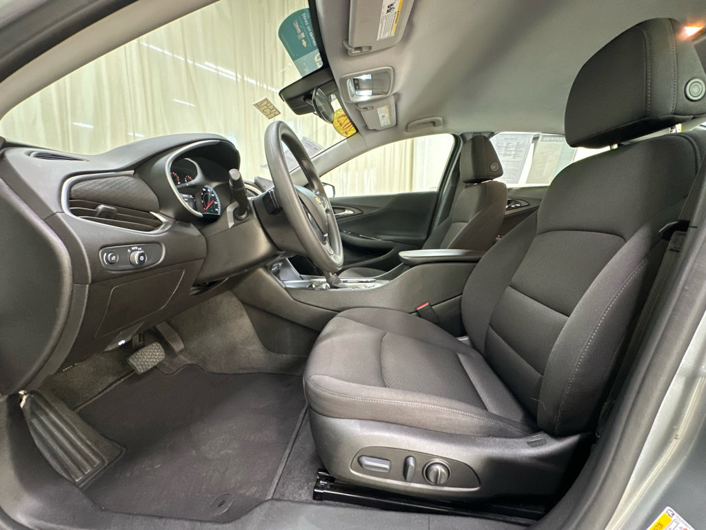 Certified 2025 Chevrolet Malibu LT image 27