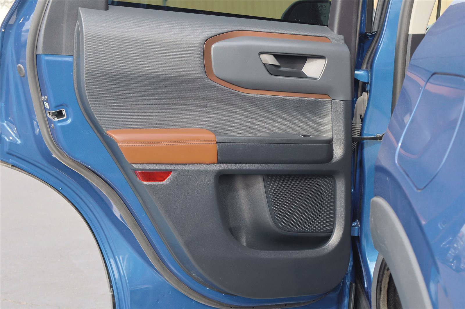 Certified 2024 Ford Bronco Sport Outer Banks image 28