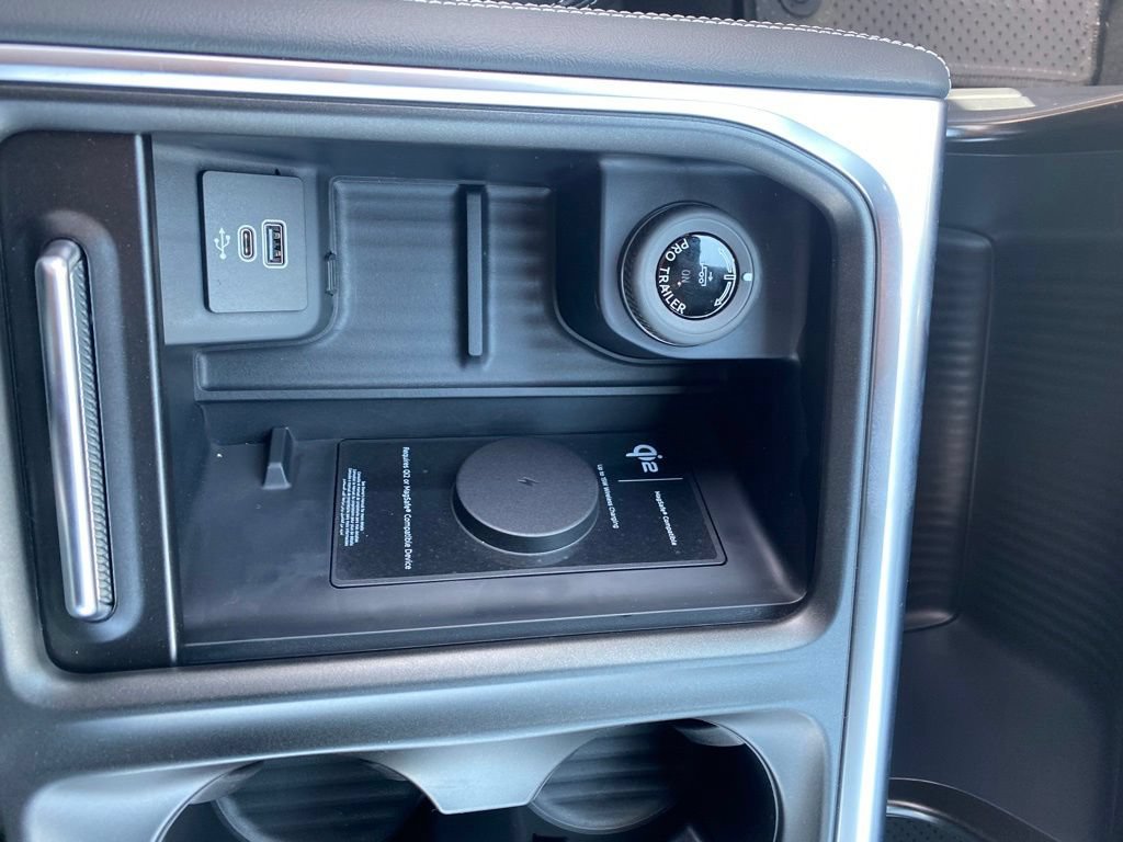New 2027 Ford Expedition Platinum w/ Stealth Performance Package AWD/4WD image 17
