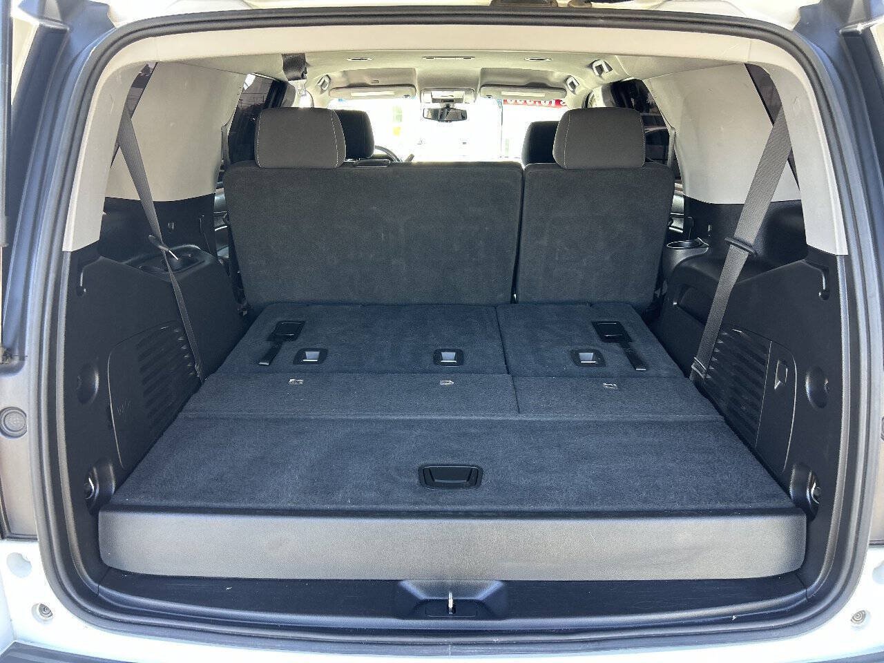 Used 2018 Chevrolet Tahoe LS w/ Max Trailering Package RWD image 20