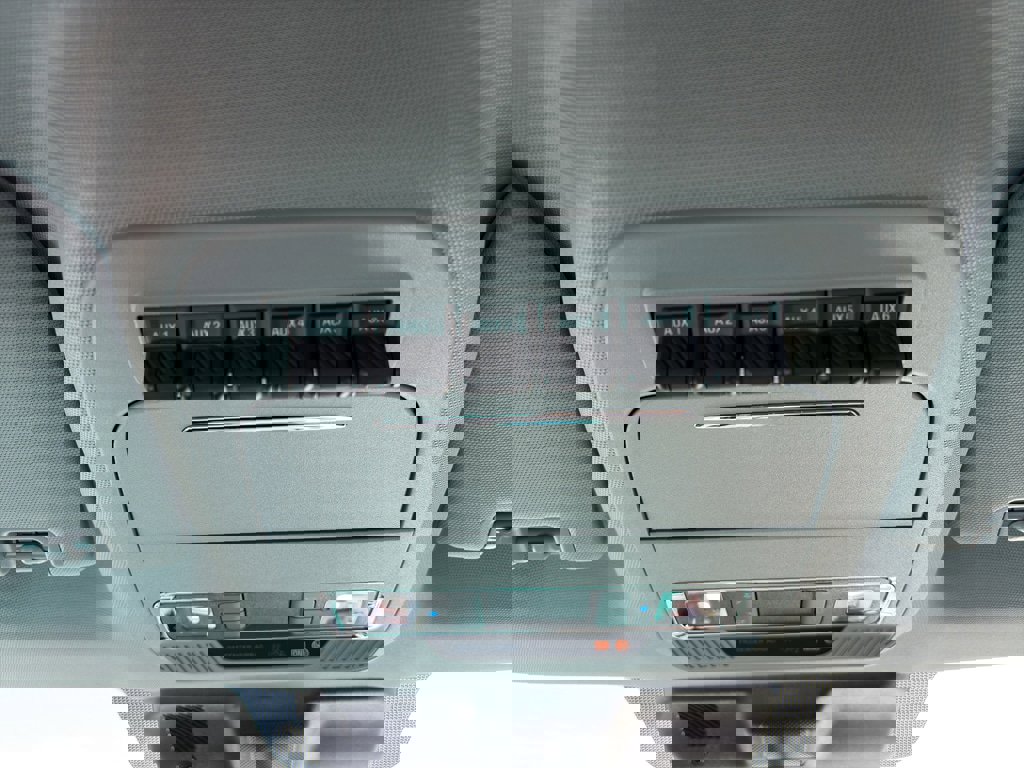 New 2026 Ford F350 Lariat w/ FX4 Off-Road Package image 26