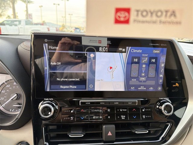 Certified 2022 Toyota Highlander Platinum image 20