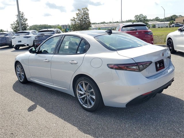 New 2025 Alfa Romeo Giulia w/ Driving Assist Package image 3
