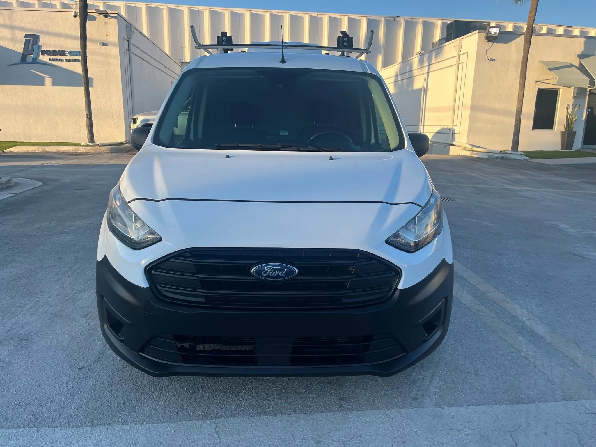 Used 2020 Ford Transit Connect XL image 3
