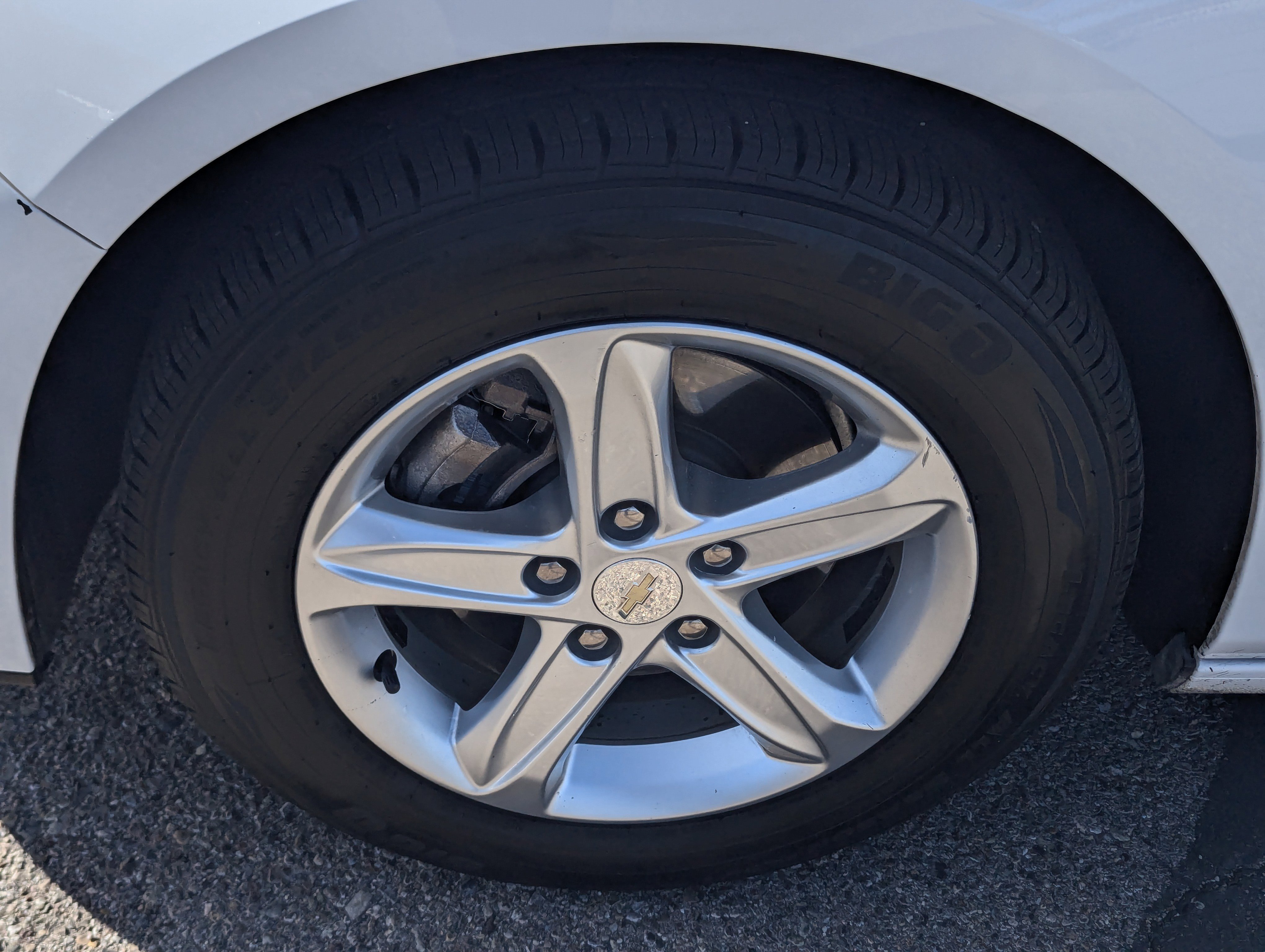 Used 2022 Chevrolet Malibu LS w/ Driver Confidence Package II image 7